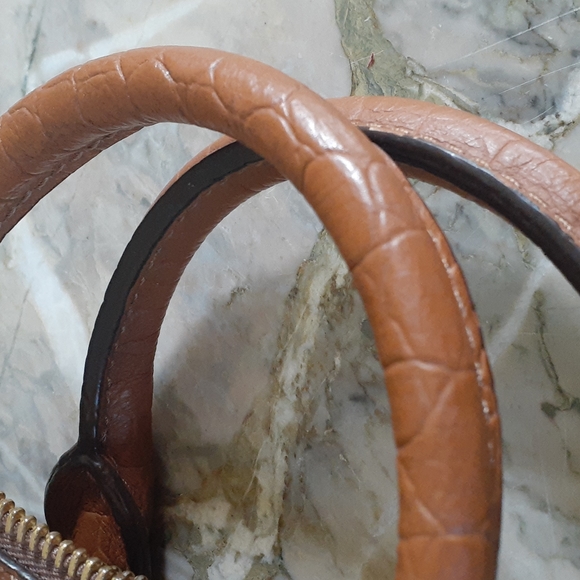 Michael Kors bag - Picture 5 of 10